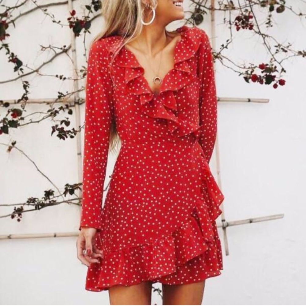 BEAND NEW! Spring dress! NEVER WORN 🌻